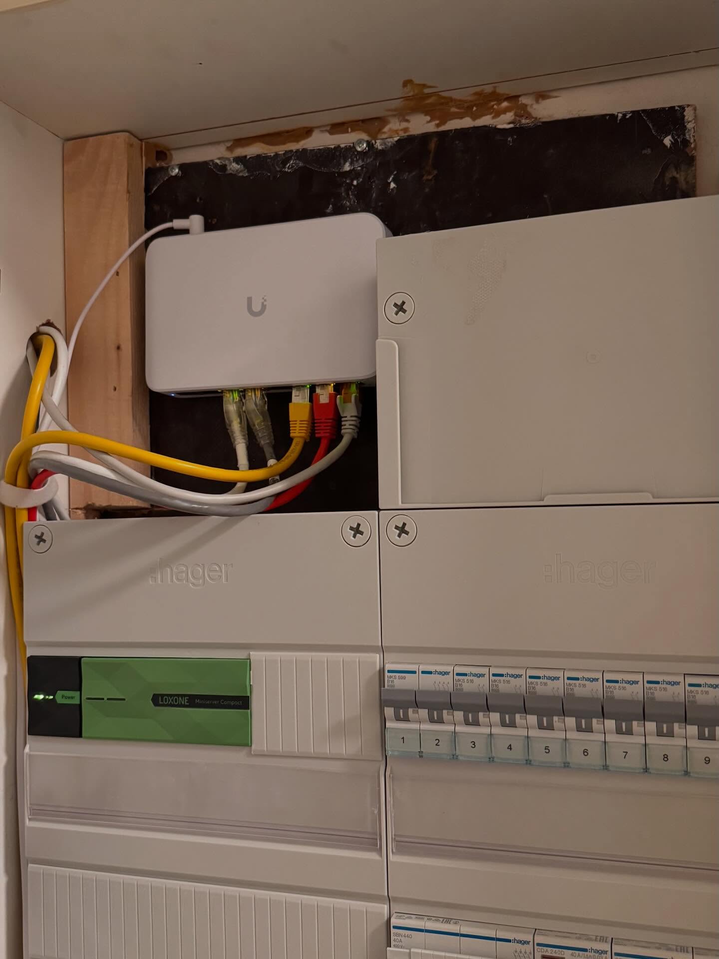 Jaren 30 woning in Arnhem met Loxone installatie