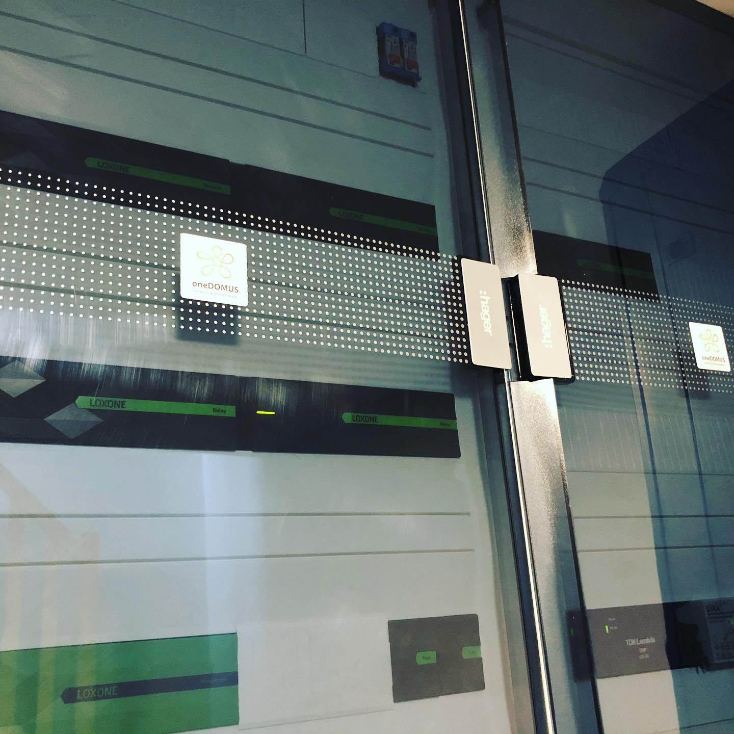 Dubbele Loxone installatiekasten nieuwbouwwoning
